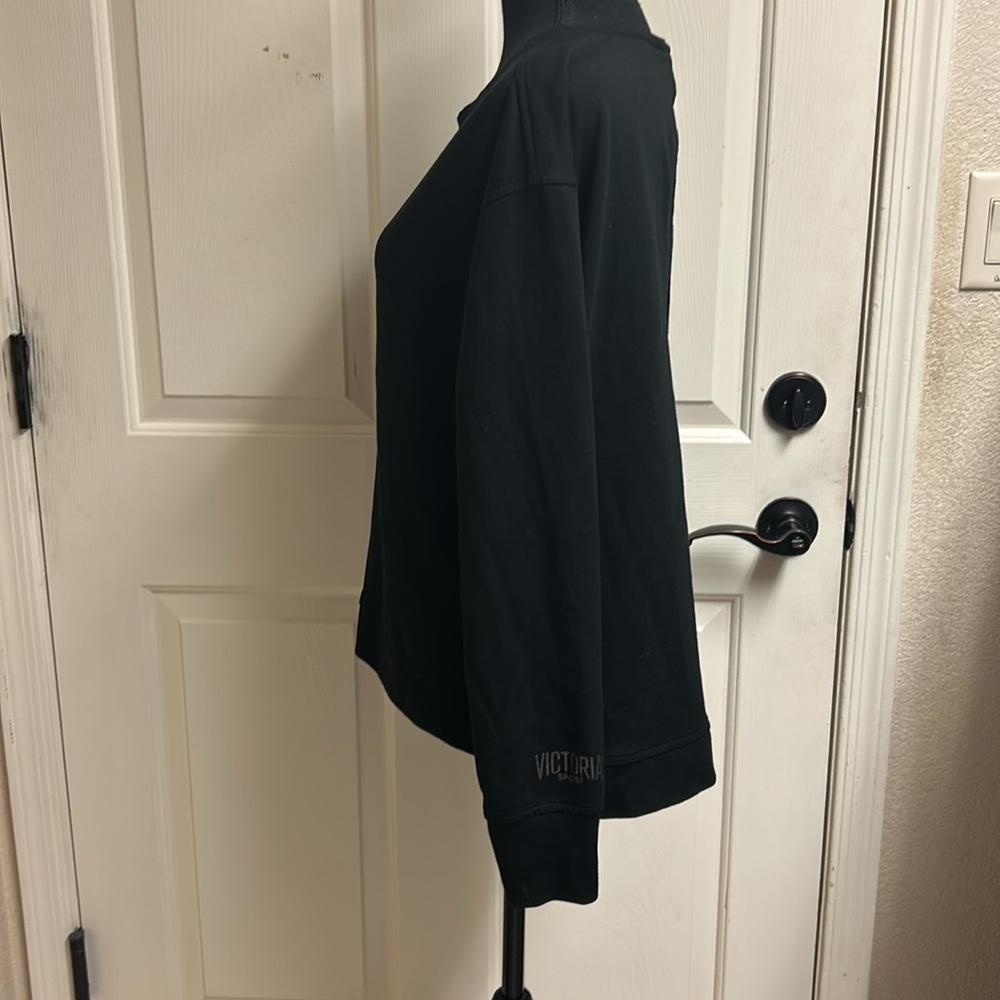 Victoria Sport Black Long Sleeve Sweatshirt Medium, EUC - Picture 9 of 10